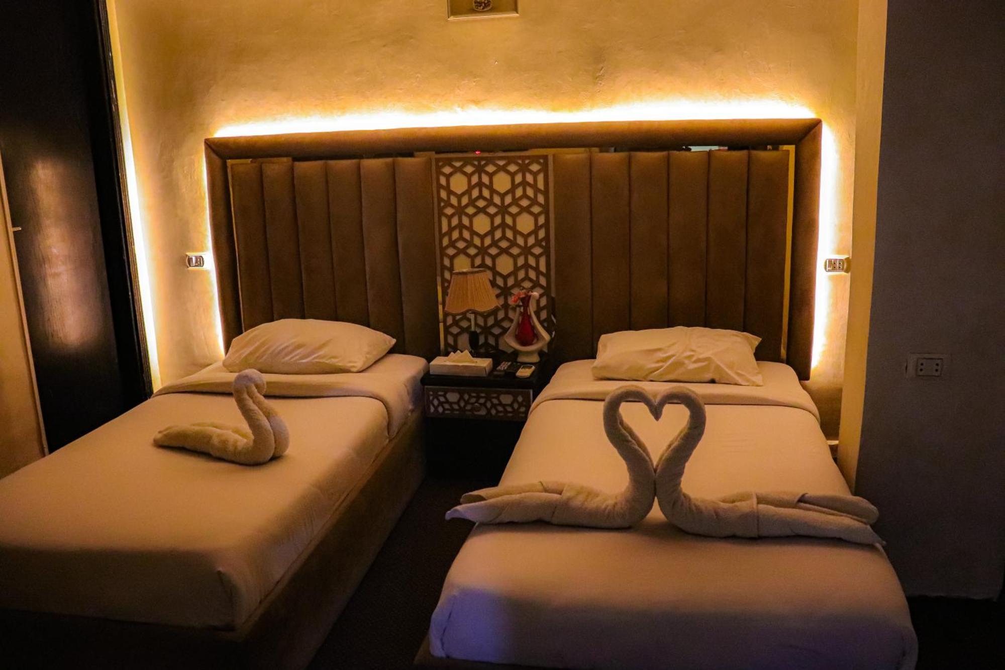Hostel Golden Pyramids View Inn Cairo